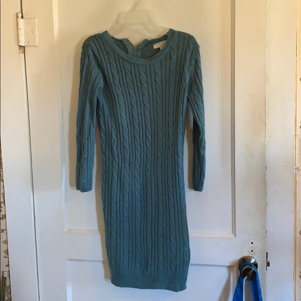 Blue dress